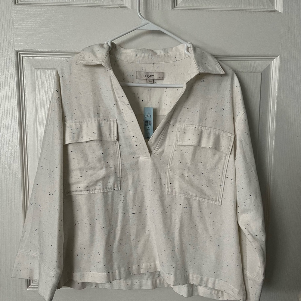 Loft NWT MP Cream and Blue Speckled Top